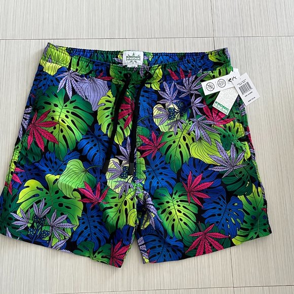 Swim shorts - Picture 2 of 15